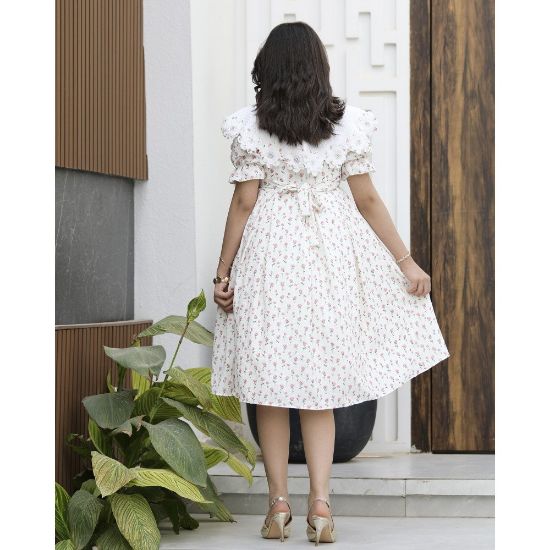 صورة فستان بناتي مورد بطبقات | تصميم زهور الربيع بياقة مرصعة - 1180